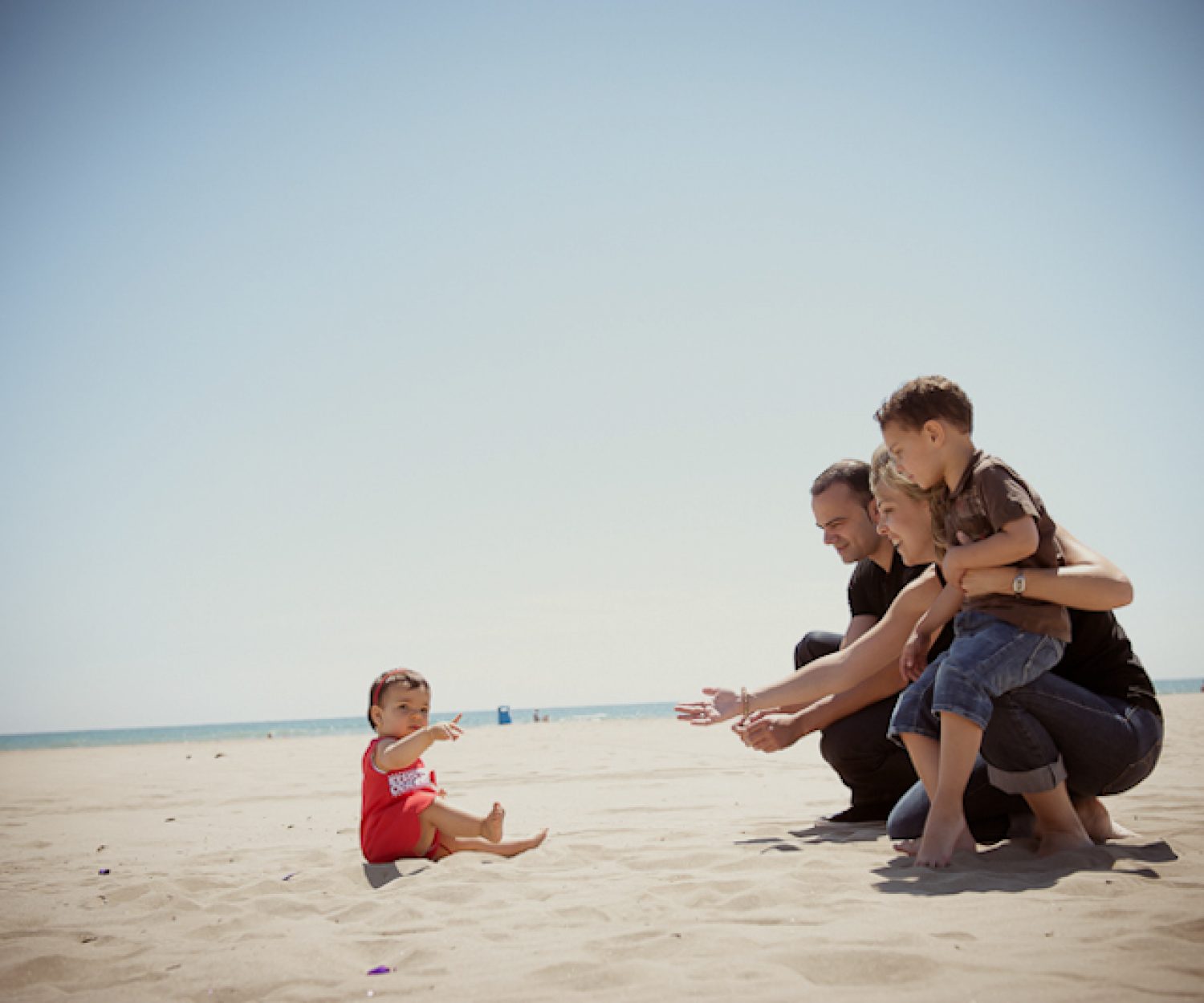 sesión fotográfica familiar en exteriores en el Grao de Castellón (35)